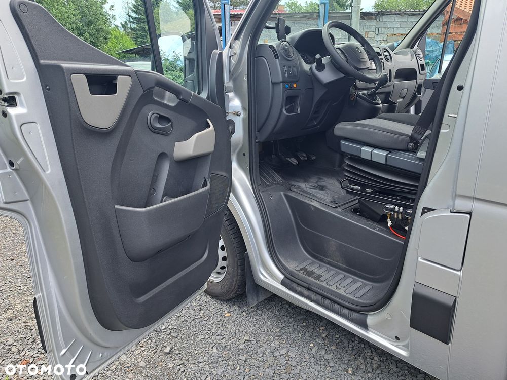Renault Master - 24