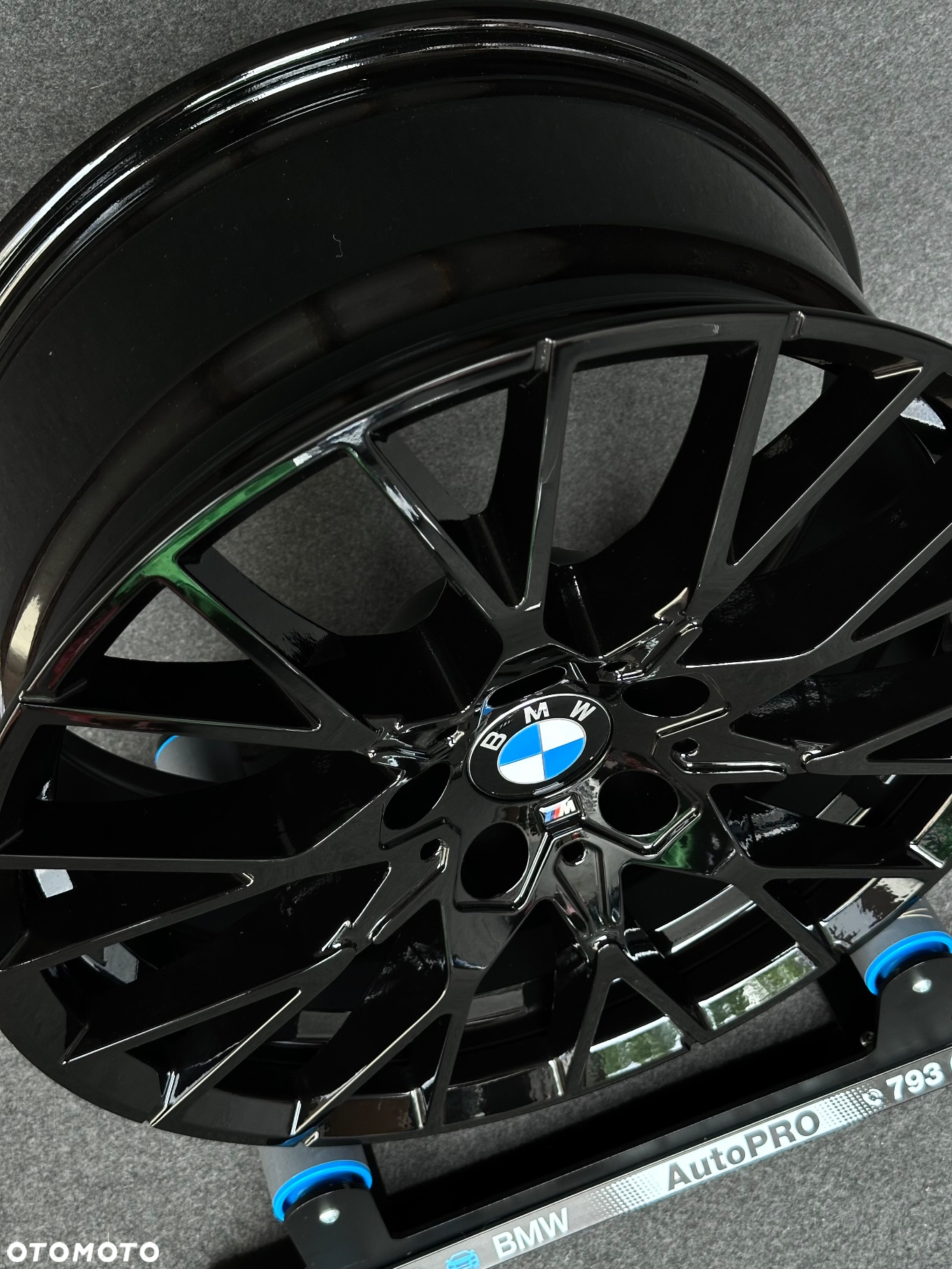 NOWE Felgi do BMW 18” 5x120 M pakiet Carbonado - 4