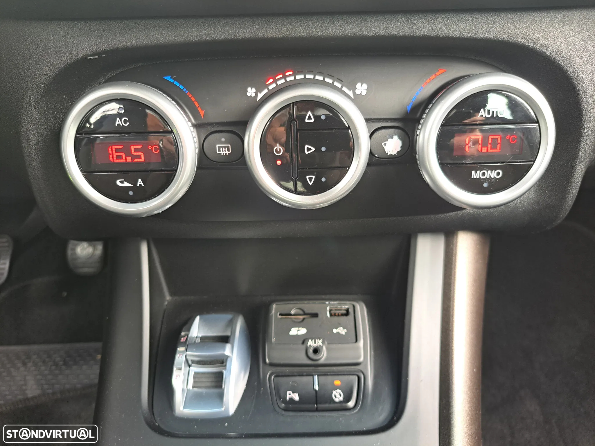 Alfa Romeo Giulietta 1.6 JTDm Exclusive - 21