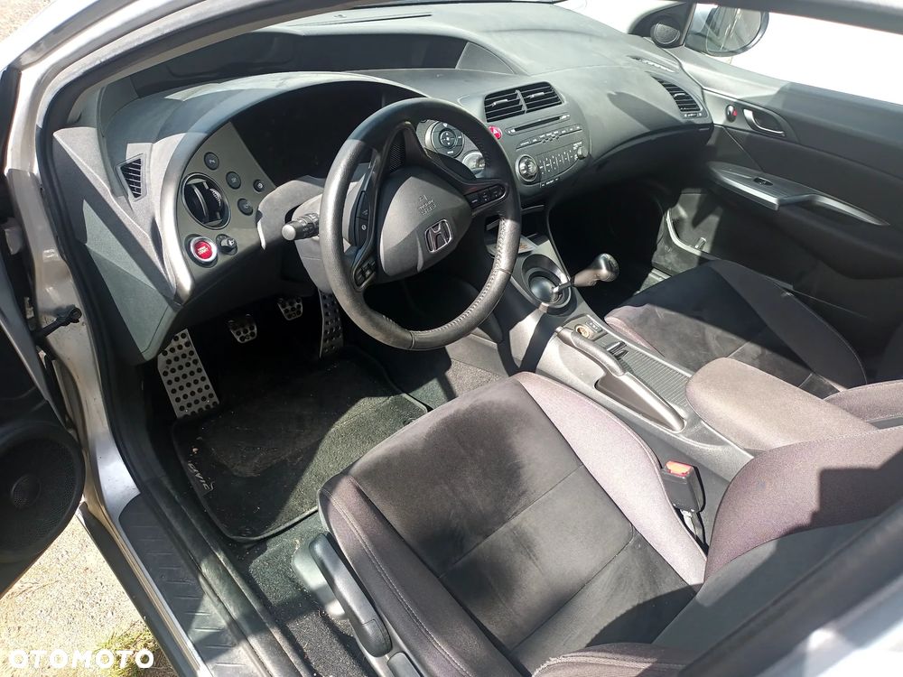 Honda Accord 2.0 Elegance 50 Jahre Edition - 7