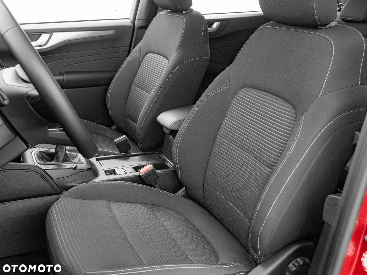 Ford Kuga 1.5 EcoBoost FWD Titanium - 15