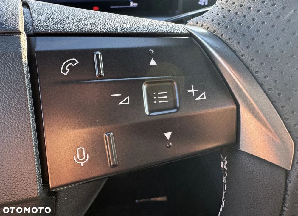 Opel Grandland Electric 73kWh Standard Range GS - 17