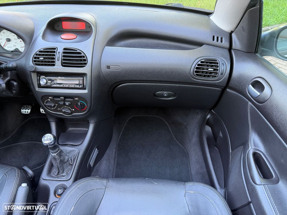 Peugeot 206 CC 1.6 Roland Garros - 18