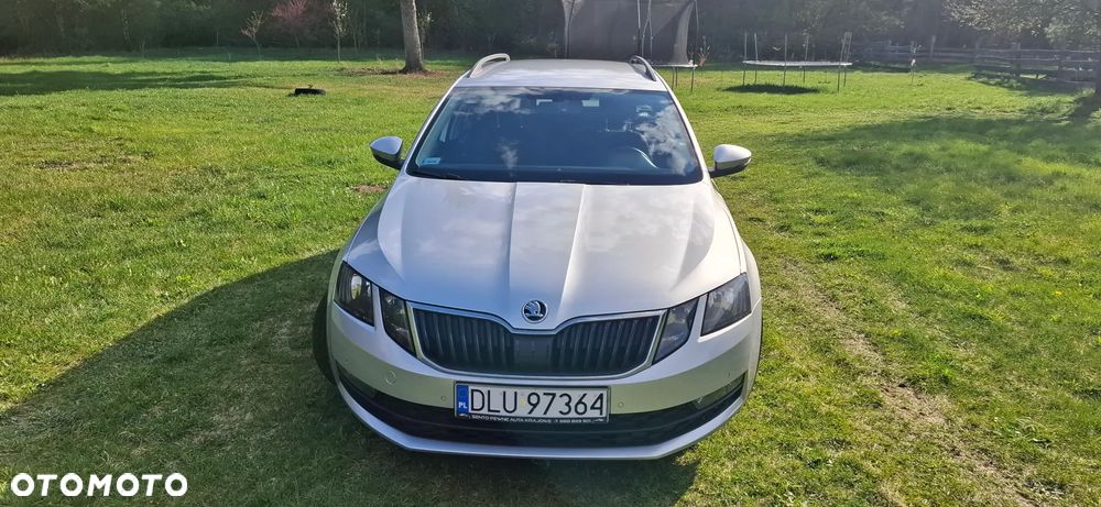 Skoda Octavia 1.6 TDI Ambition - 2