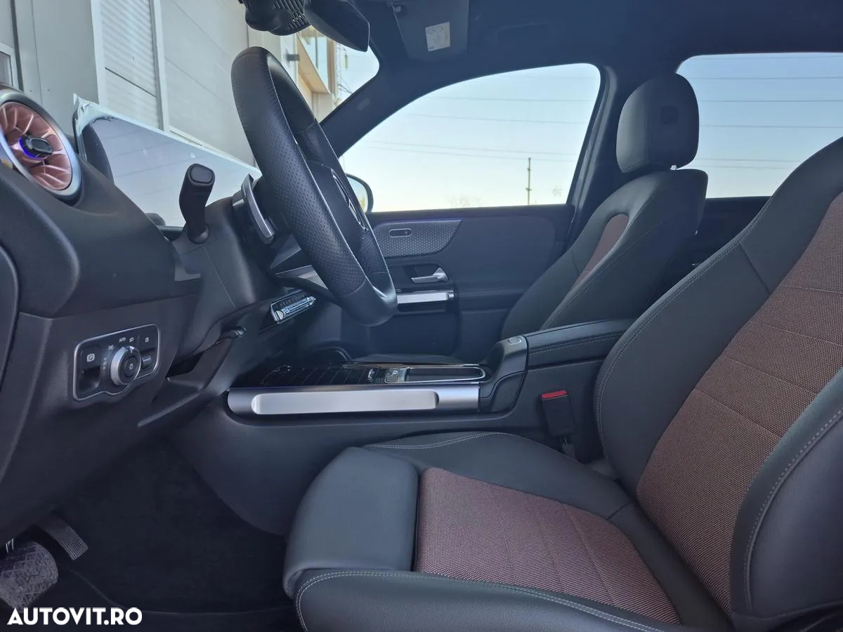 Mercedes-Benz EQB 300 4MATIC - 14