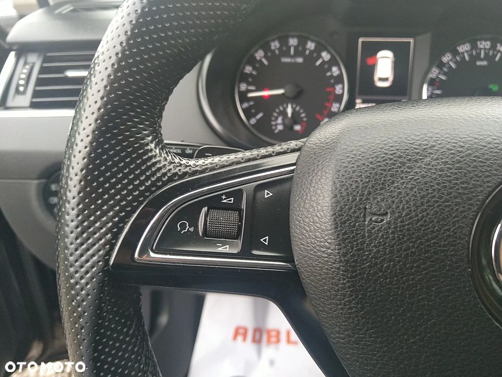 Skoda Octavia 2.0 TDI Edition DSG - 21