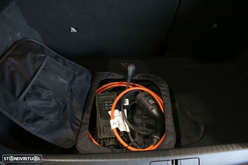 Peugeot e-208 50 kWh Active Pack - 9