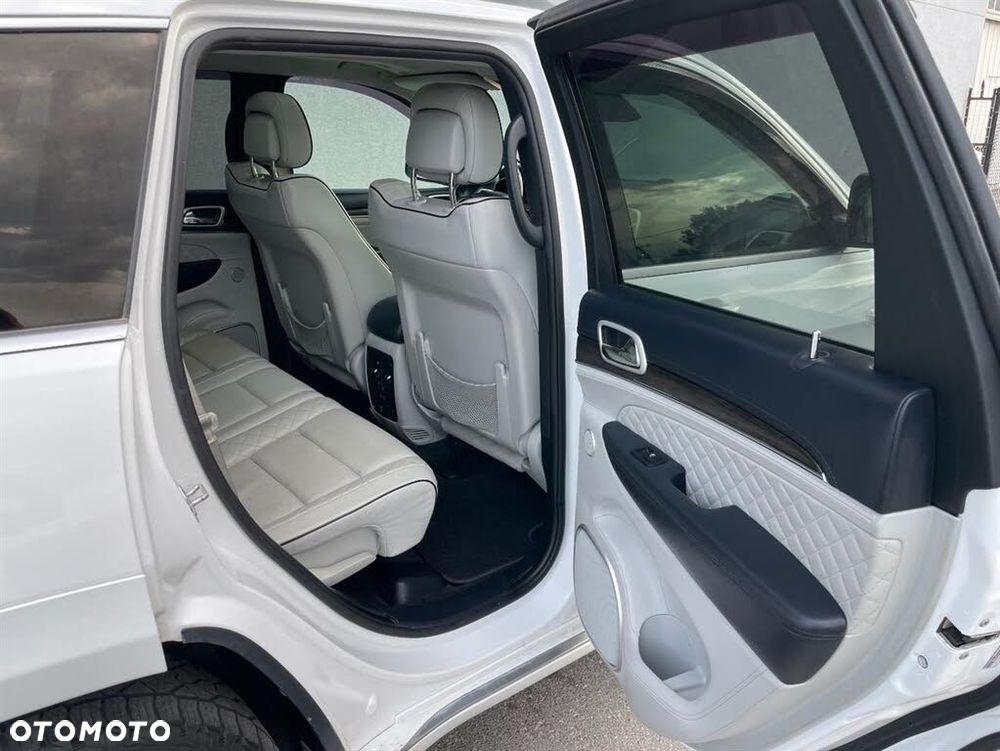 Jeep Grand Cherokee 5.7 V8 HEMI Summit - 22