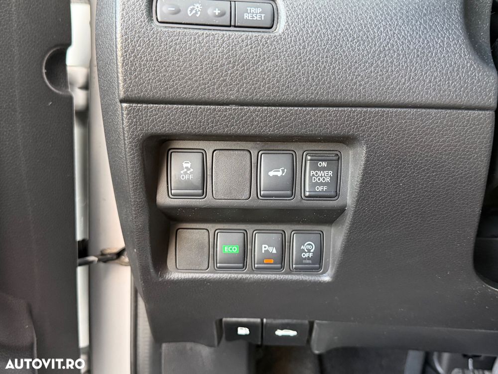 Nissan X-Trail 1.6 dCi Xtronic Tekna - 19