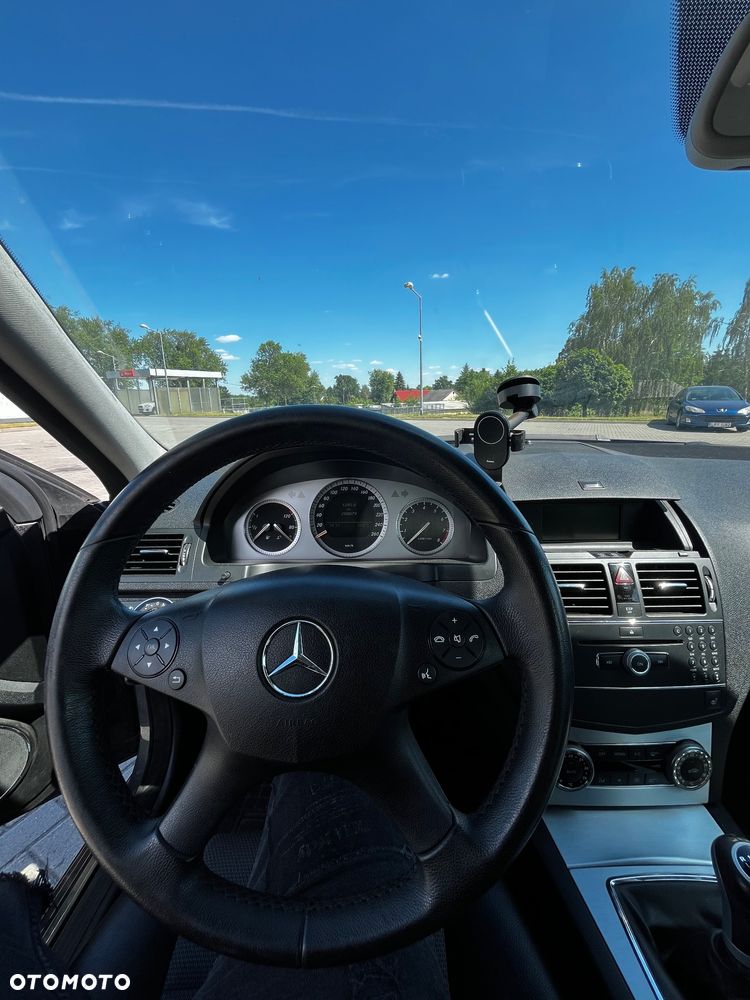 Mercedes-Benz Klasa C 180 Kompressor Avantgarde - 13