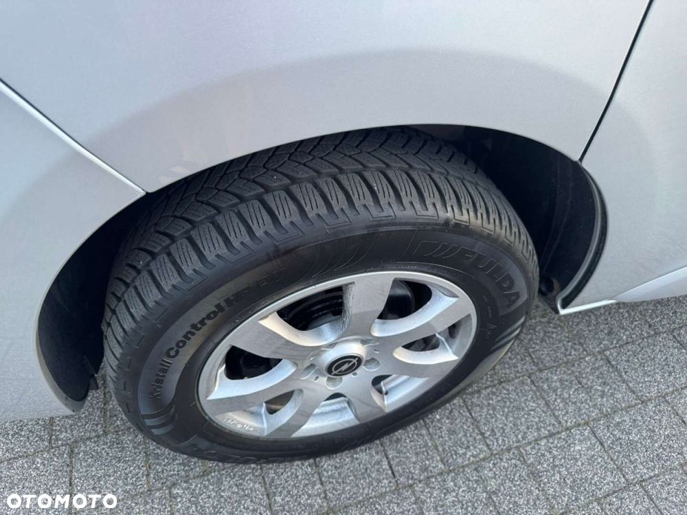 Opel Vivaro - 25
