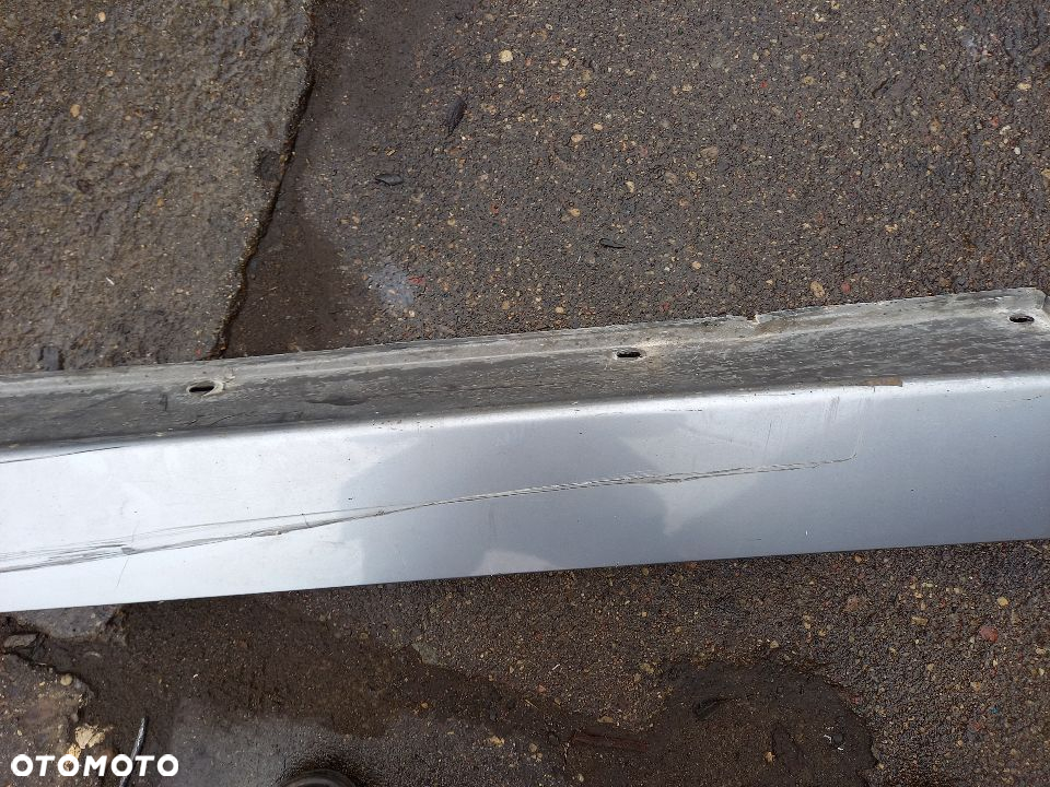 Listwa progowa prawa  Bmw e60 e61 7033760 kod Silver Grau Metalic - 4