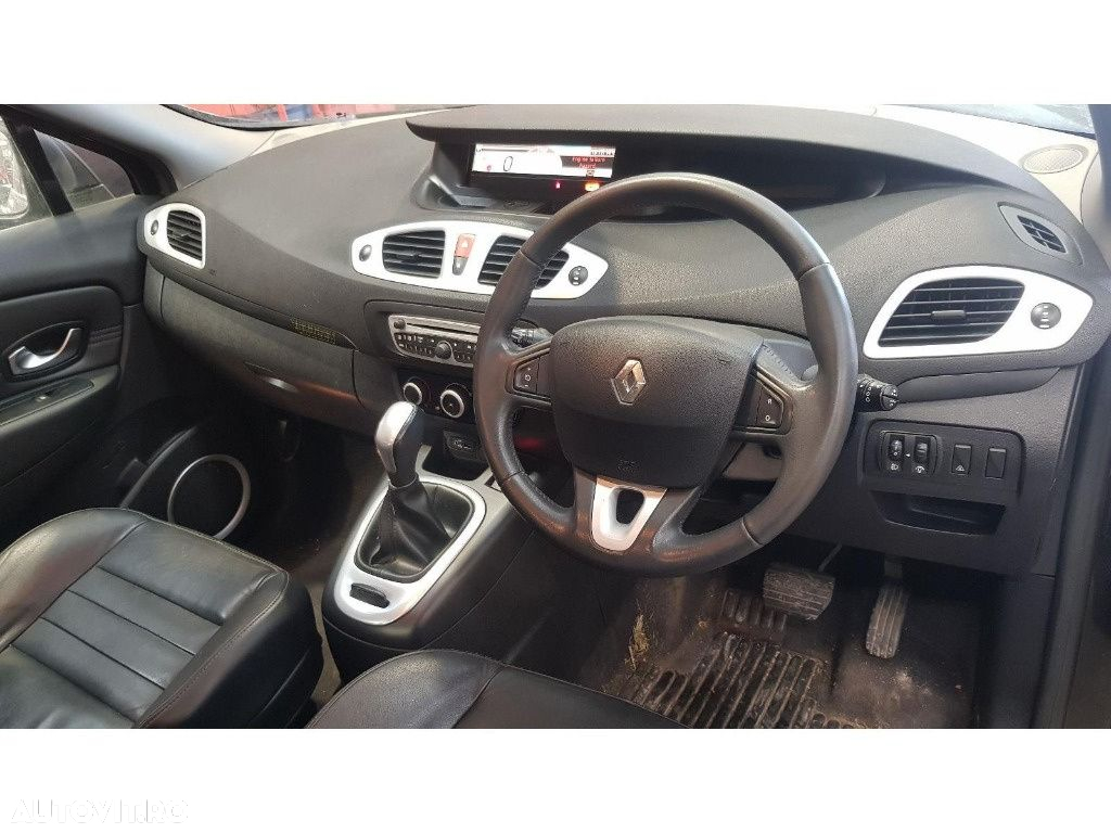 Bancheta spate Renault Scenic 3 2010 MONOVOLUM 2.0 dCI - 8