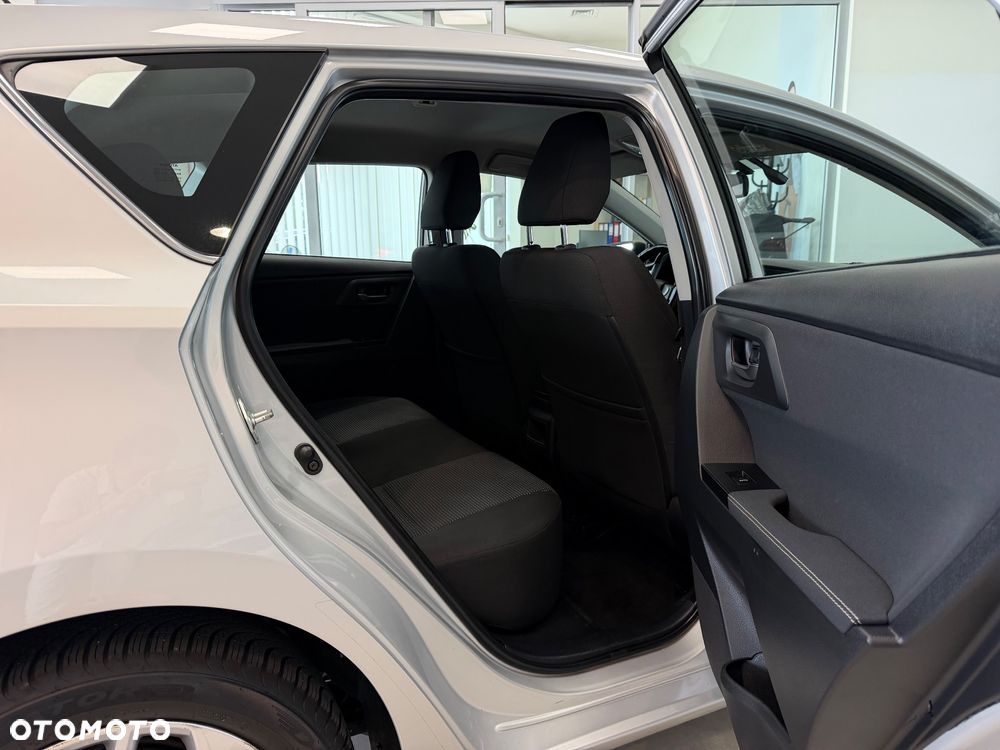 Toyota Auris - 31
