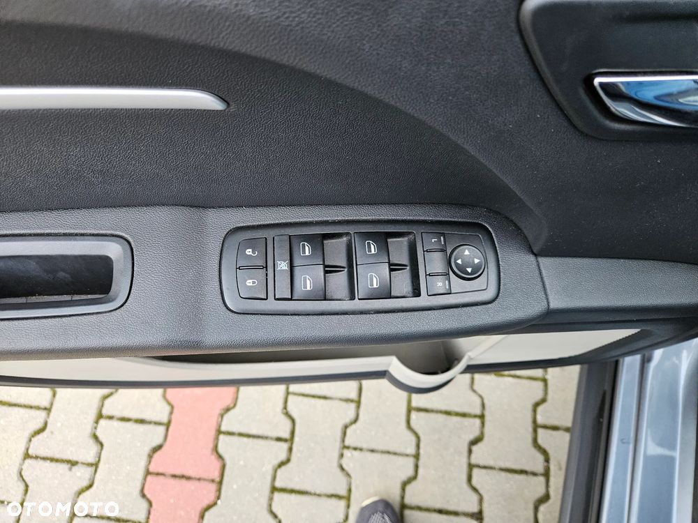 Dodge Journey 2.0 CRD SXT - 25