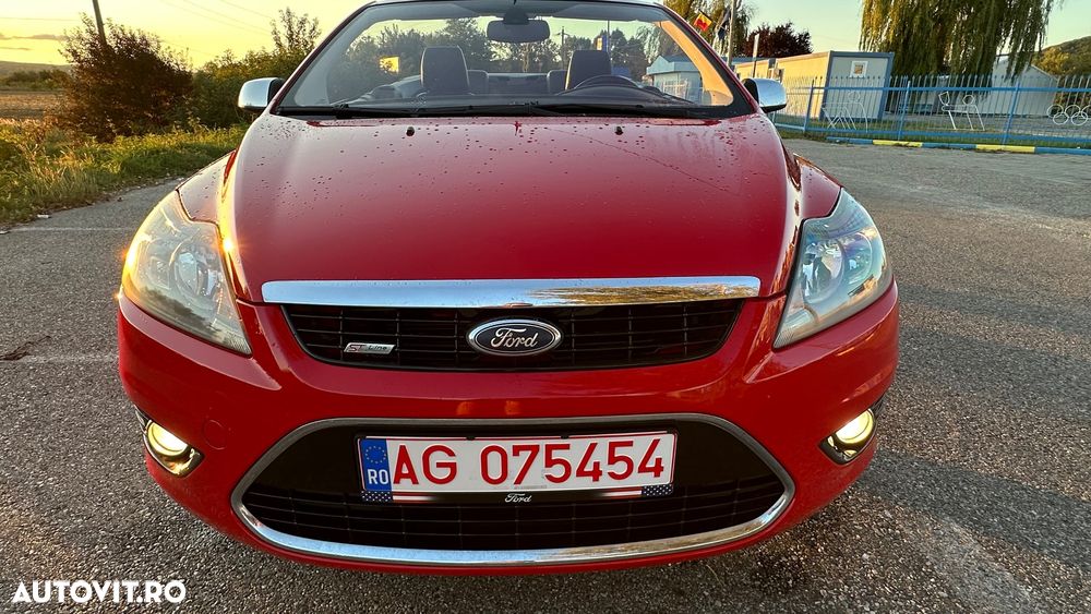 Ford Focus 2.0 16V Titanium - 36