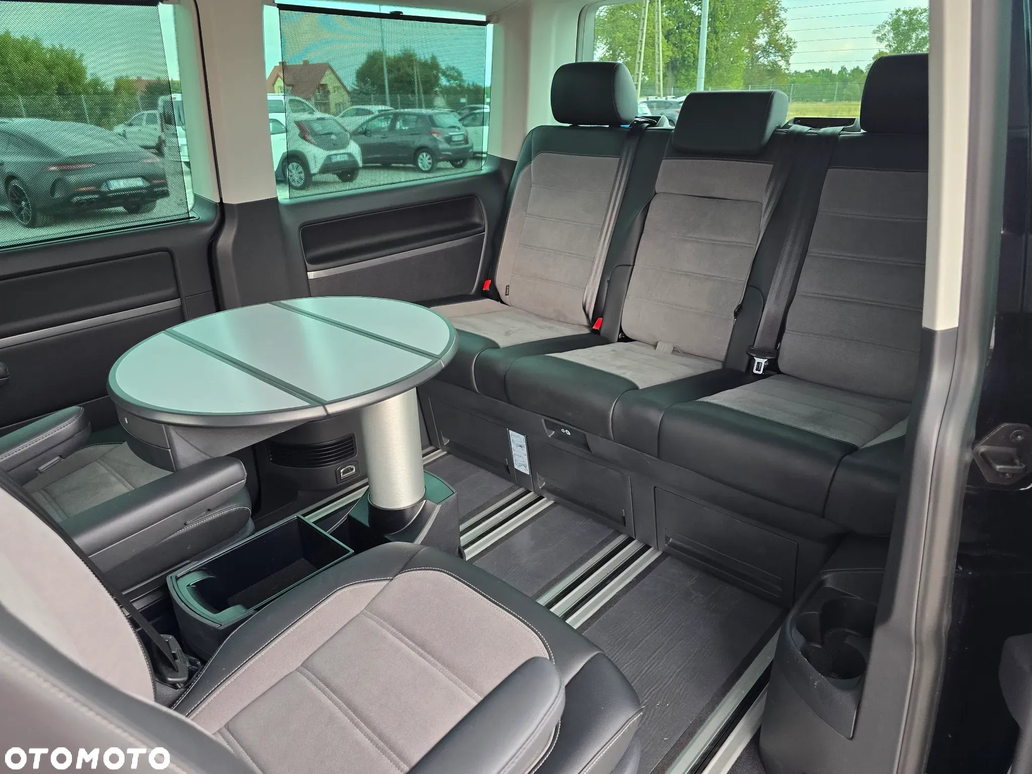 Volkswagen Multivan 6.1 2.0 TDI L1 Highline 4Motion DSG - 35