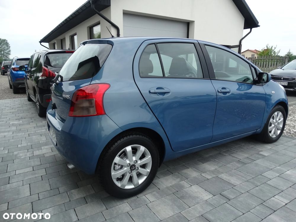 Toyota Yaris 1.3 VVT-i Cool - 5