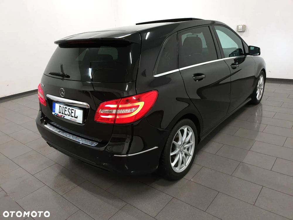 Mercedes-Benz Klasa B 200 CDI (BlueEFFICIENCY) 7G-DCT - 6