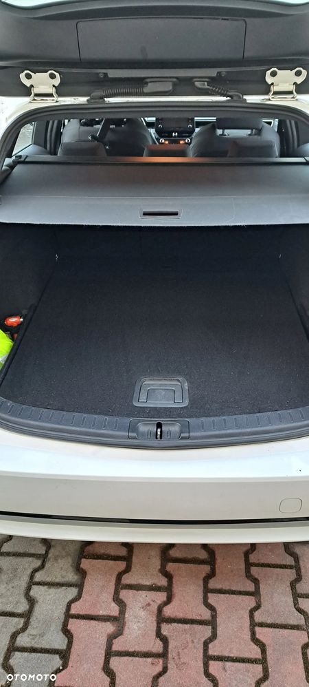 Toyota Corolla 1.2 T Active - 8