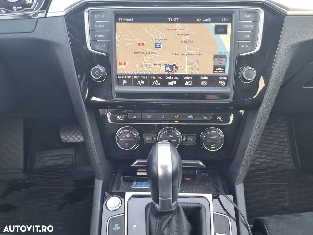 Volkswagen Passat 2.0 TDI DSG 4Motion Highline - 15