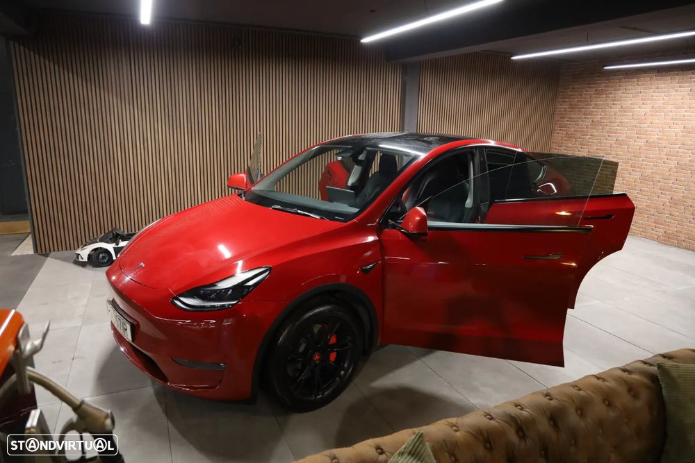 Tesla Model Y Long Range Tração Integral - 25