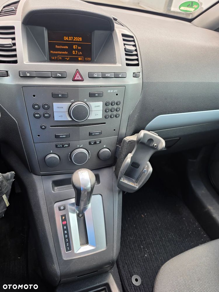 Opel Zafira 2.2 Automatik Catch me - 16