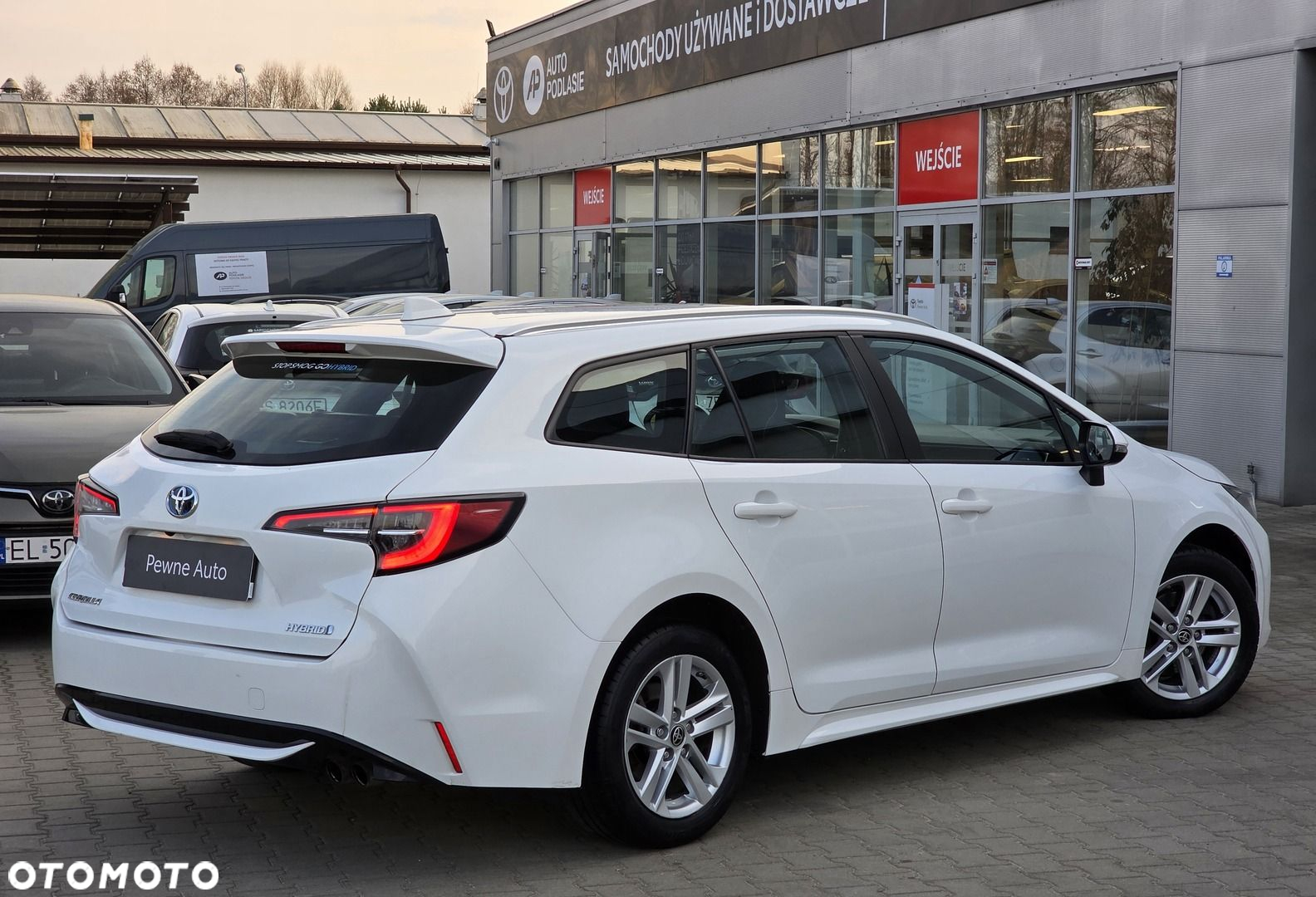 Toyota Corolla - 5