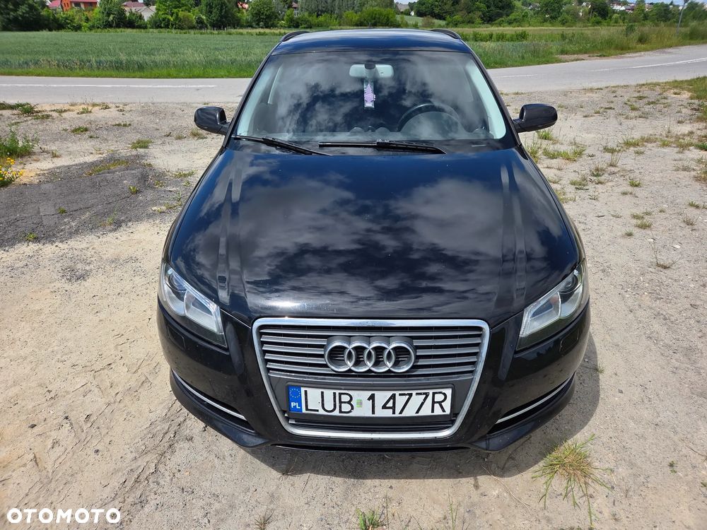 Audi A3 Sportback 1.6 TDI DPF Ambiente - 1