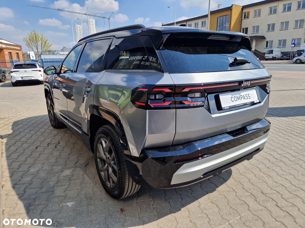 Jeep Compass 1.2 T3 mHEV First Edition FWD DCT - 6