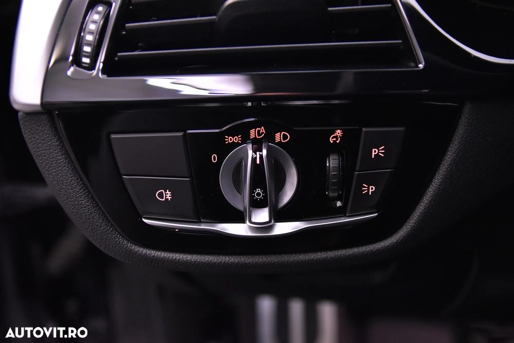 BMW Seria 5 530e xDrive AT PHEV - 16