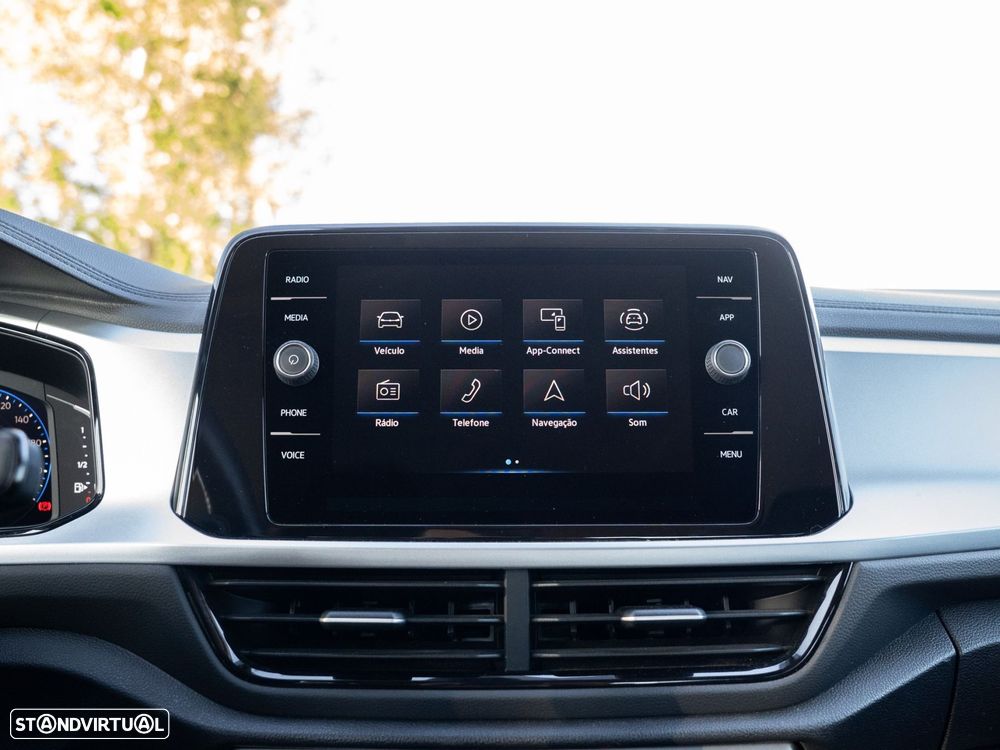 VW T-Roc 1.0 TSI Life - 41