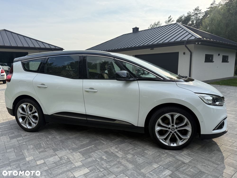 Renault Scenic - 3