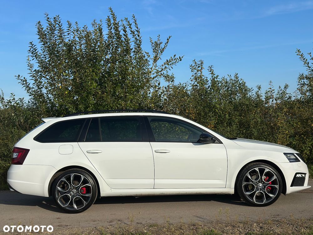 Skoda Octavia 2.0 TDI 4x4 RS Challenge DSG - 29
