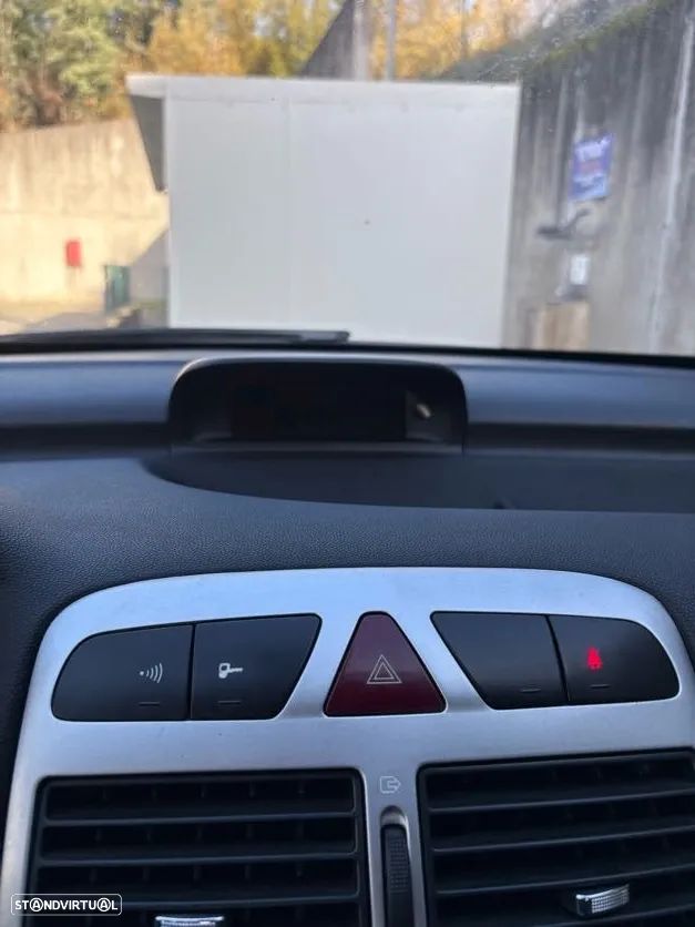 Peugeot 307 HDi 110 OXYGO - 9