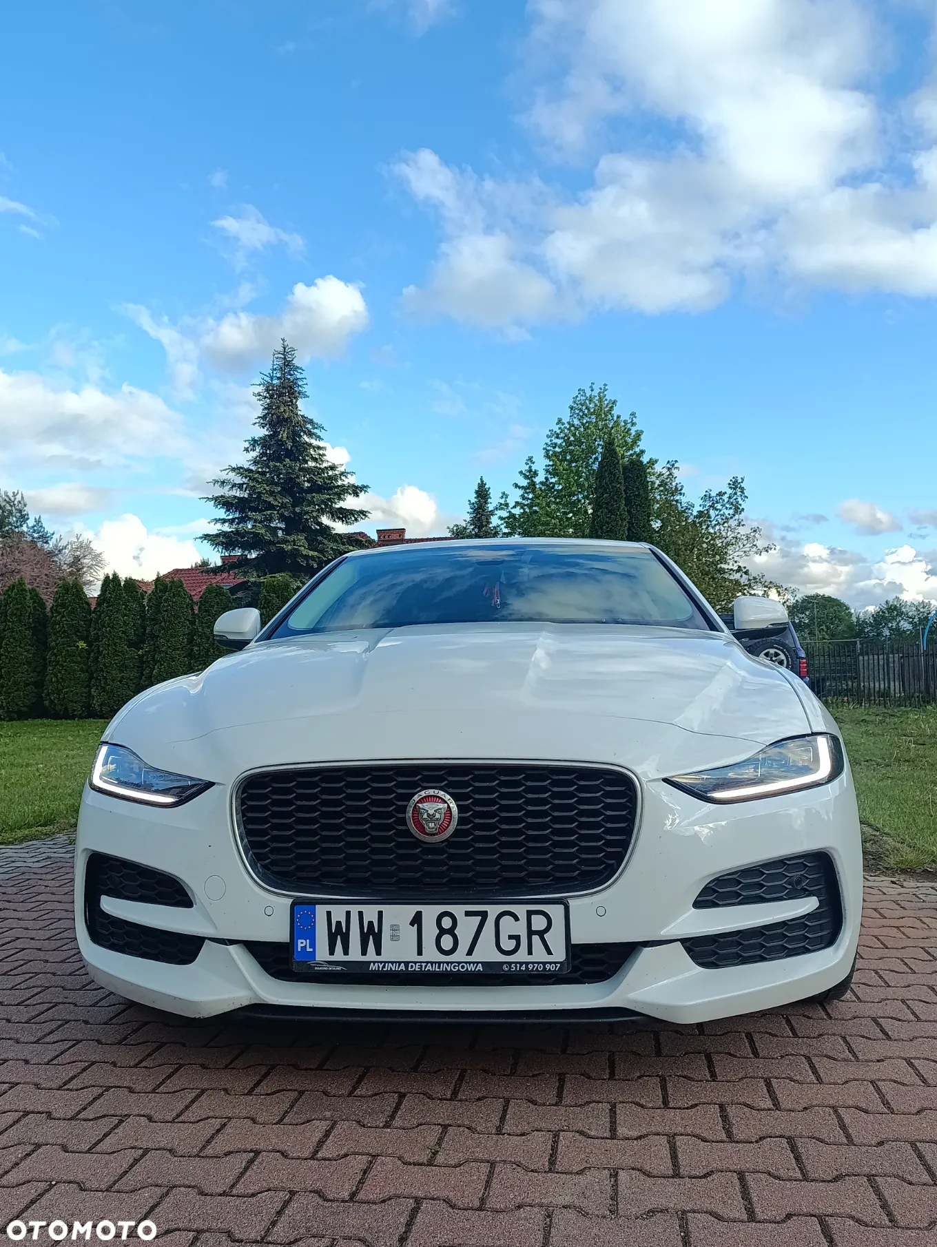 Jaguar XE 2.0 D AWD Prestige - 22