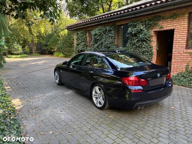 BMW Seria 5 535d xDrive - 17