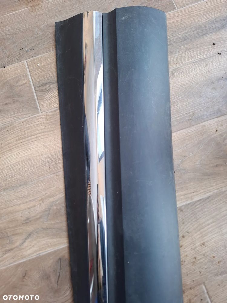 Renault Kadjar lostwa drzwi lewa przód chrom 808774216R - 2