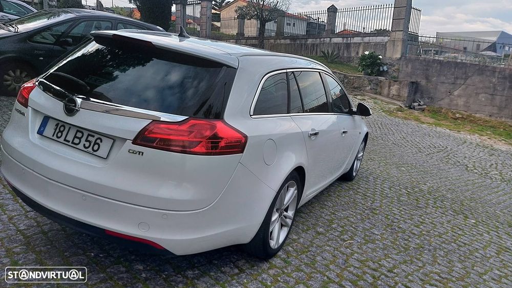 Opel Insignia Sports Tourer 2.0 CDTi Cosmo - 4