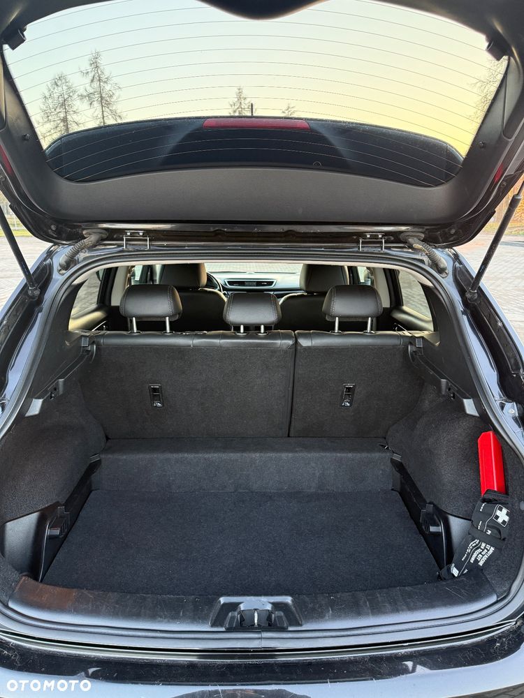 Nissan Qashqai 1.6 DCi Xtronic TEKNA - 7