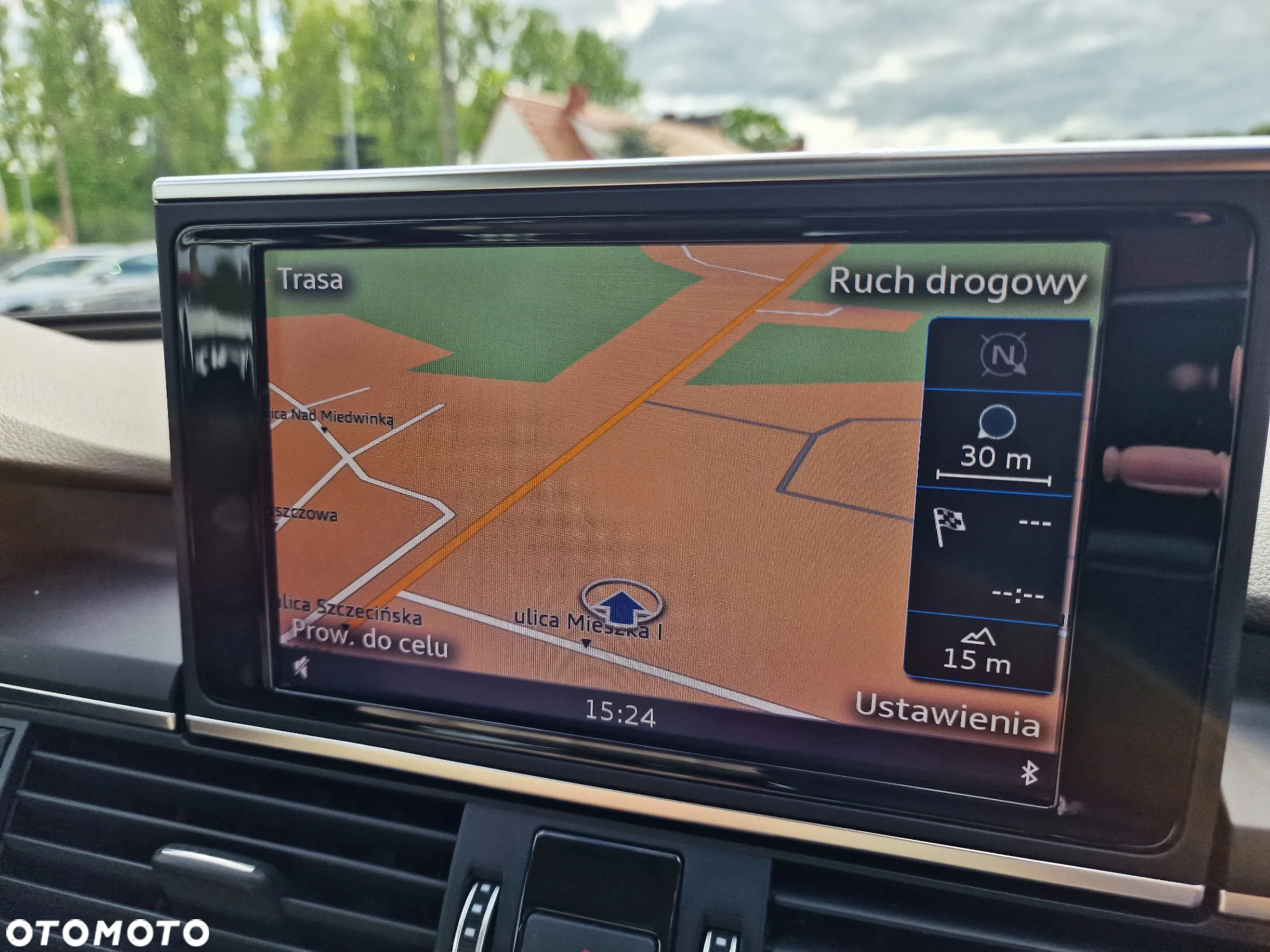Audi A6 Avant 2.0 TDI Ultra S tronic - 33