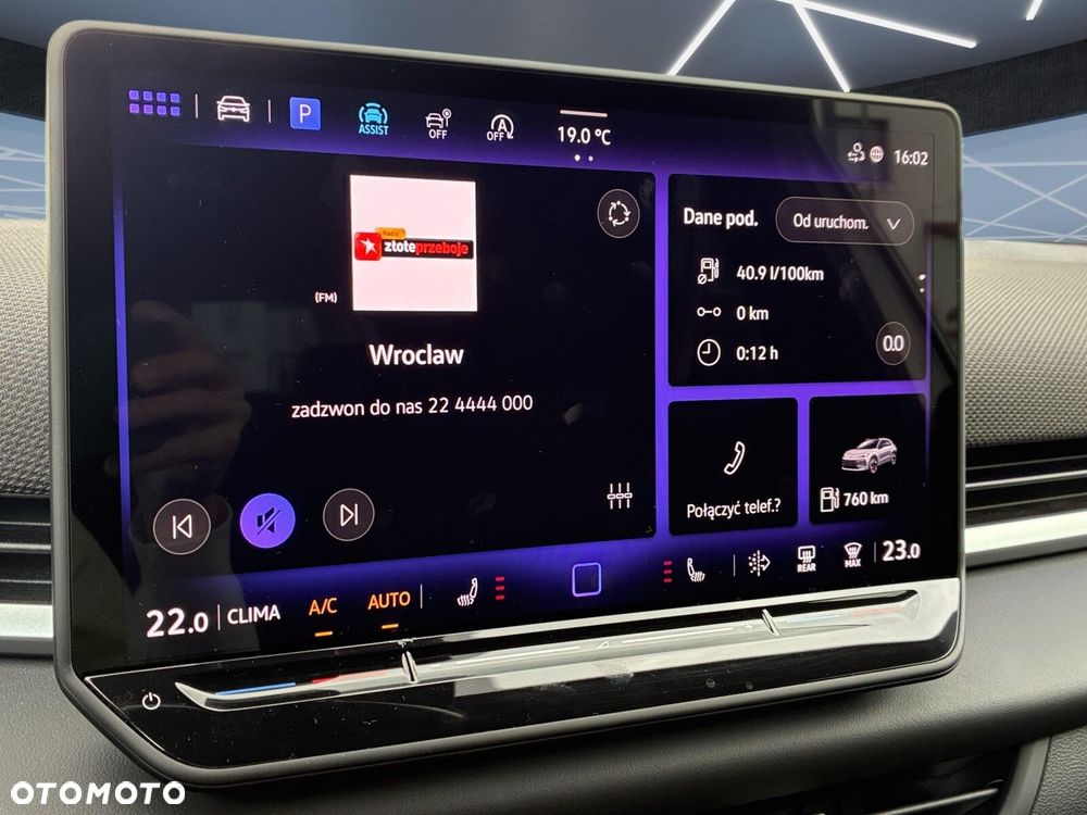 Volkswagen T-Roc - 18