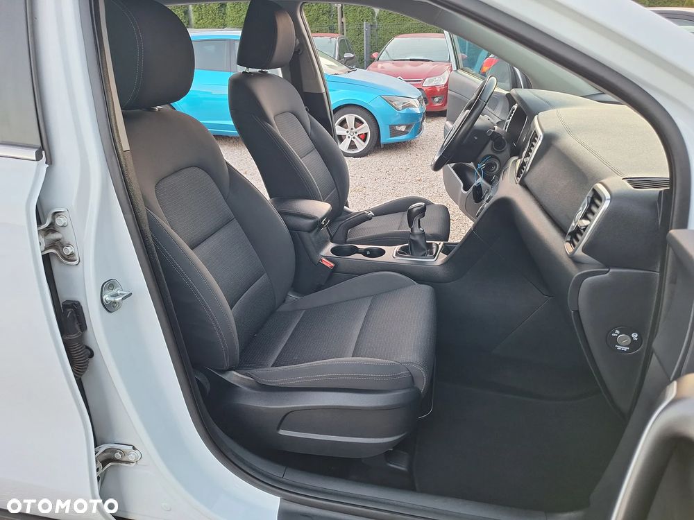 Kia Sportage 1.6 GDI 2WD Black Edition - 28