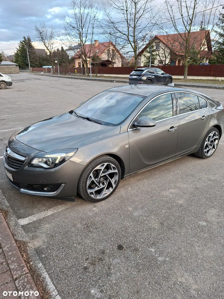 Opel Insignia 2.0 CDTI Cosmo - 1