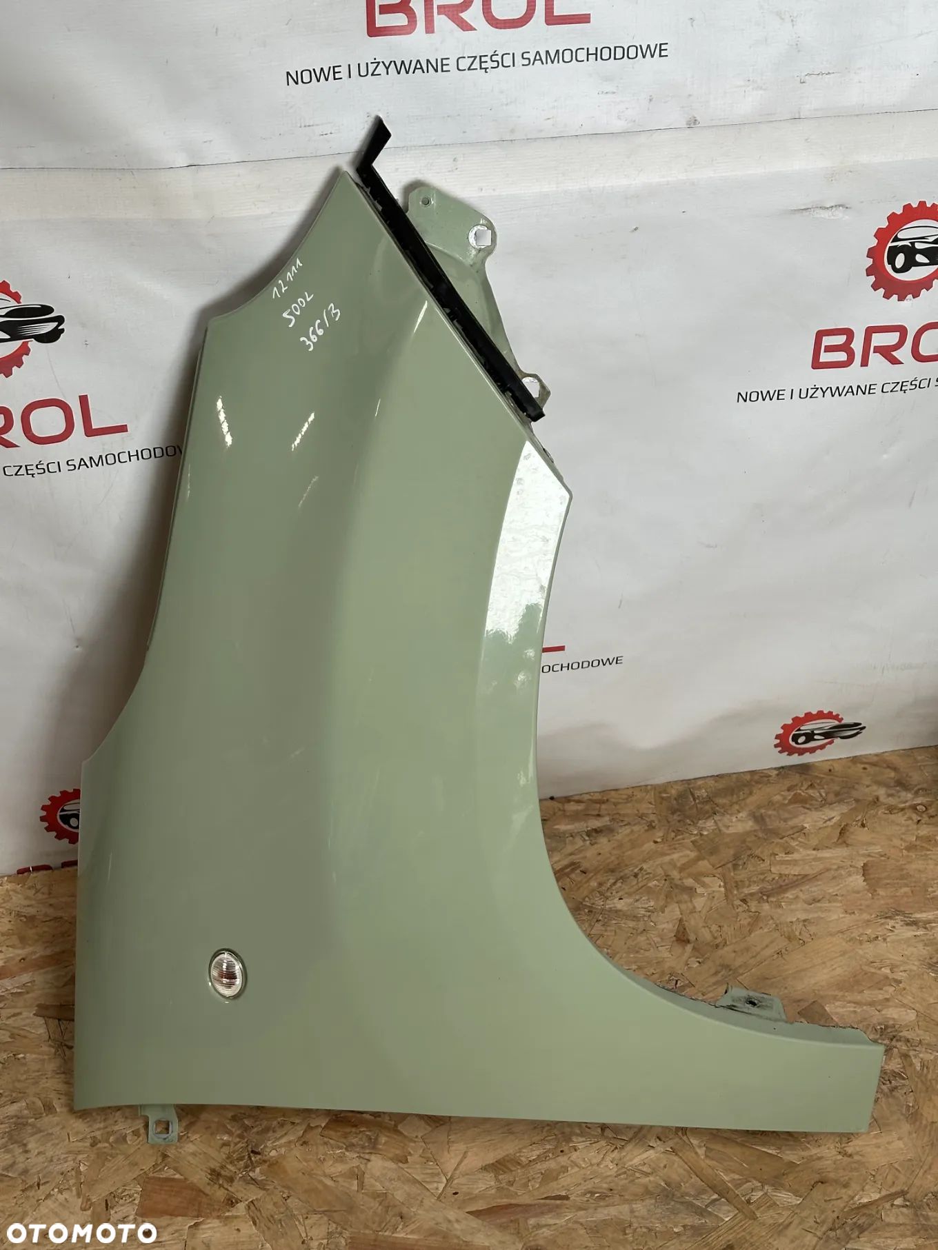 BŁOTNIK PRZEDNI PRAWY FIAT 500L  366/B - 1