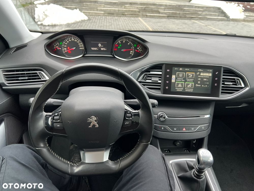 Peugeot 308 e-HDi 115 Stop & Start Allure - 12