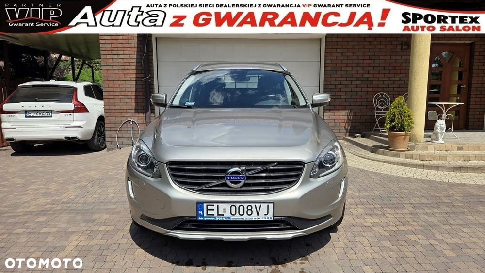 Volvo XC 60 D5 AWD Summum - 2