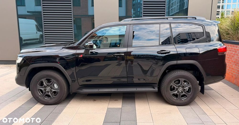 Toyota Land Cruiser - 18