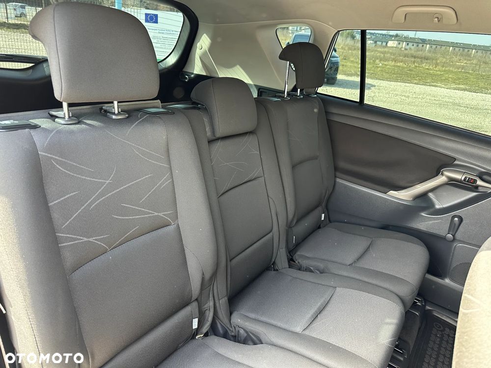 Toyota Verso 2.0 D-4D Luna - 18