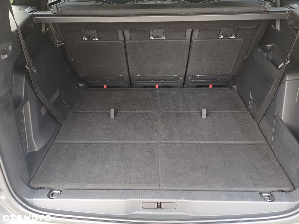 Peugeot 5008 BlueHDi 180 EAT8 GT - 23